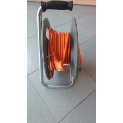 Seyyar Makaralı Uzatma Kablosu 3 X 1.5 MM – 20 M